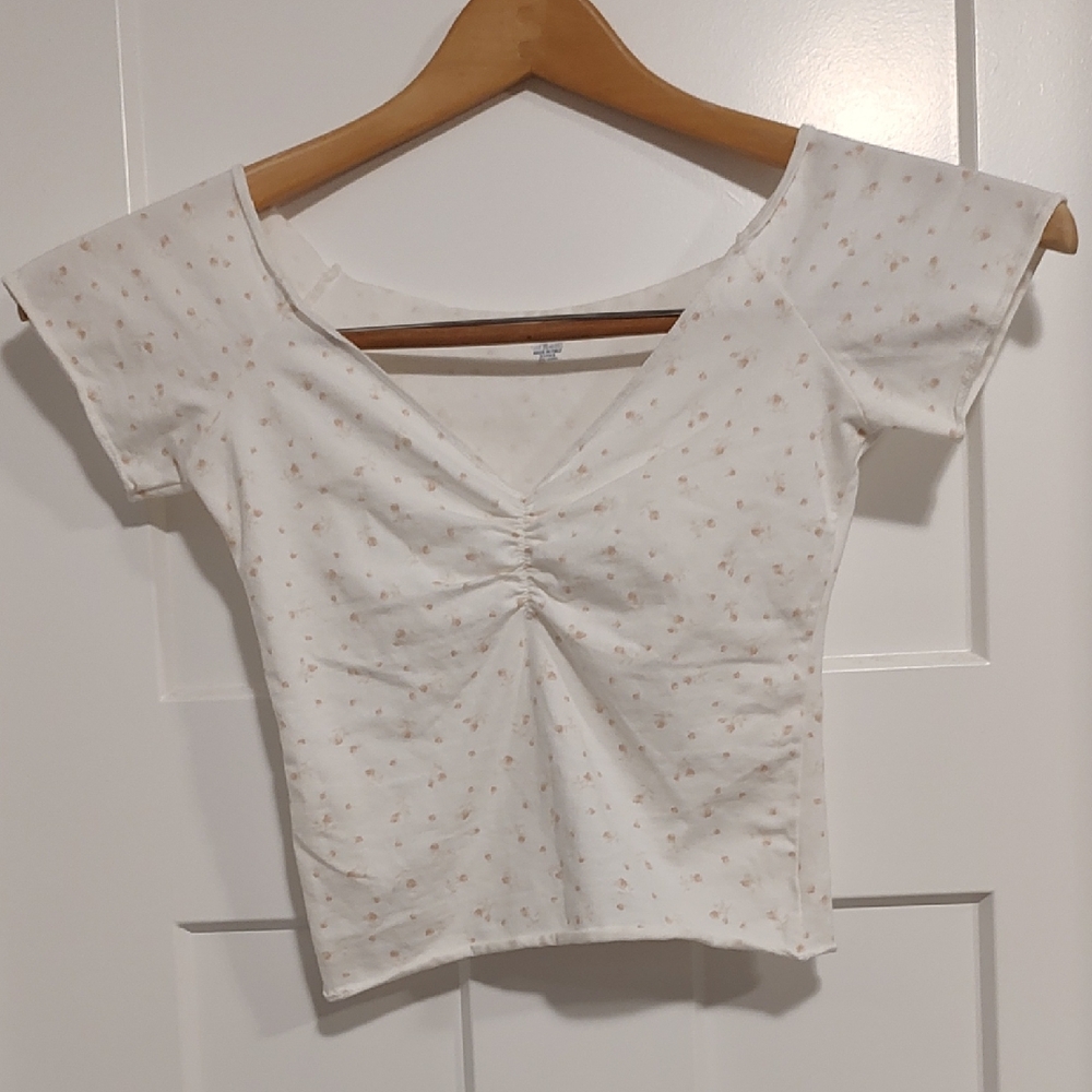 Brandy Melville White Floral Crop Top
